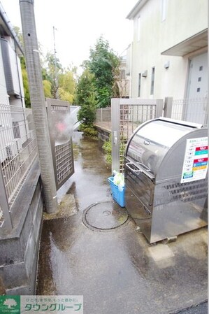 アザレ読売ランドD棟の物件内観写真